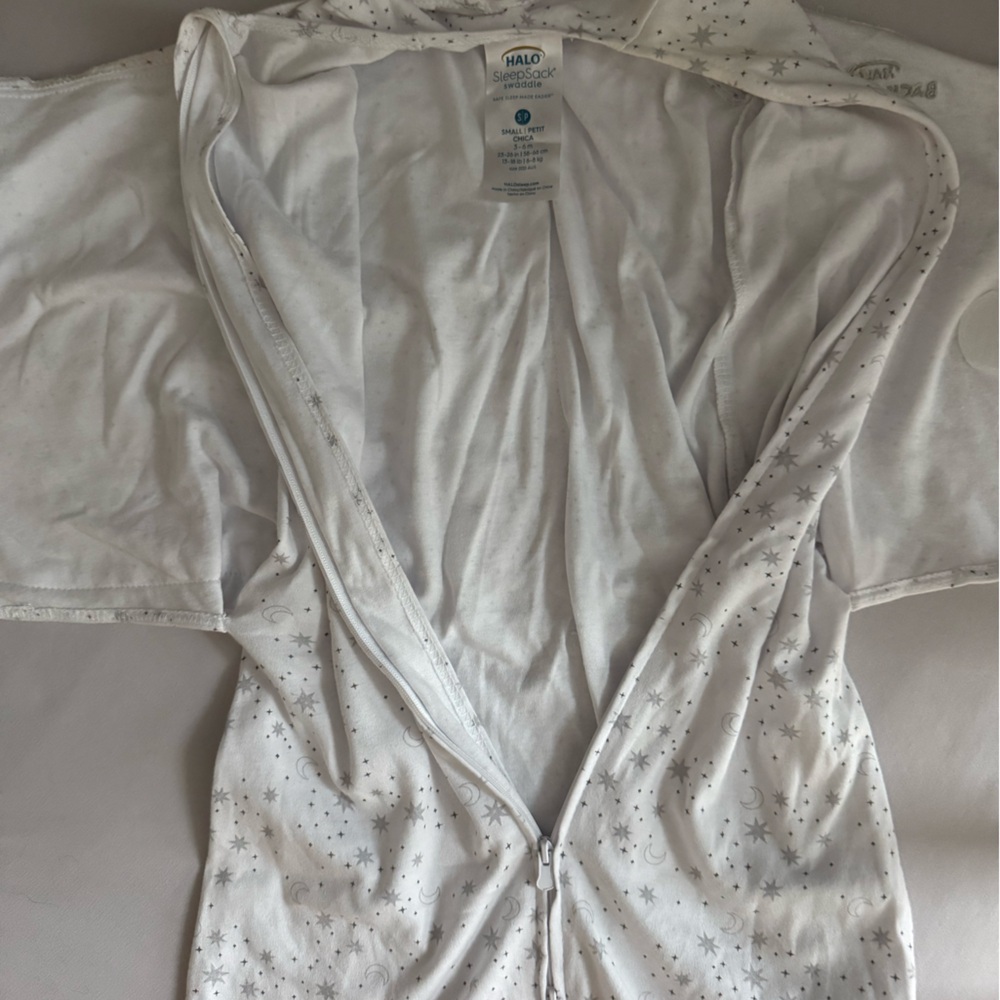Halo Sleep Sack/swaddle- White Starry Patterned Wrap